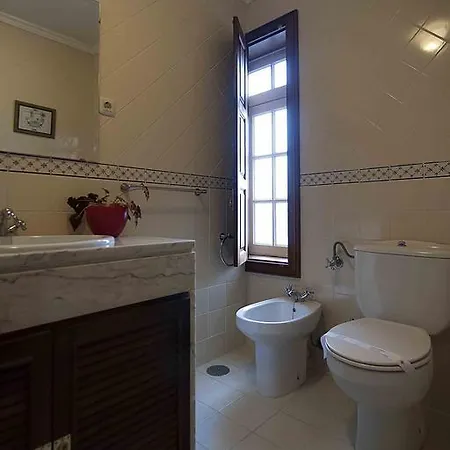 Casa De S. Faustino De Fridao