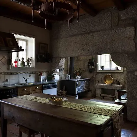 Casa De S. Faustino De Fridao